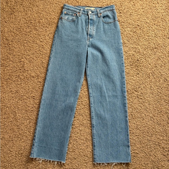 Levi’s Ribcage Straight Ankle Women’s Jeans - Picture 1 of 3